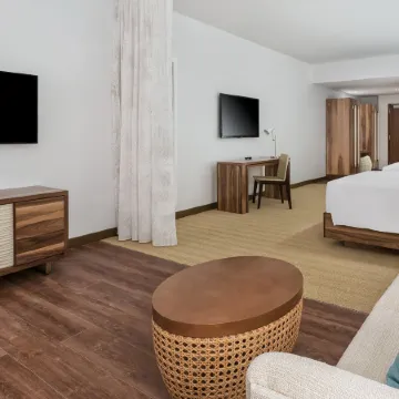 Hyatt Centric Waikiki Beach