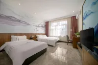 Jingpo Lake Na Shan Na Lake Resort Hotel