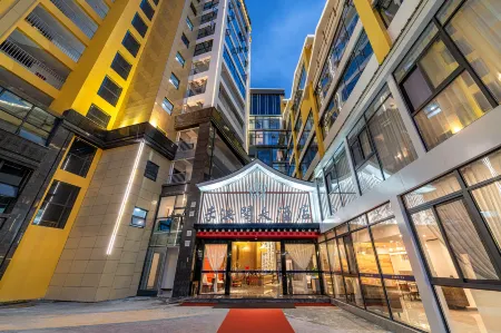 Weiyang Grand Hotel, Kangding