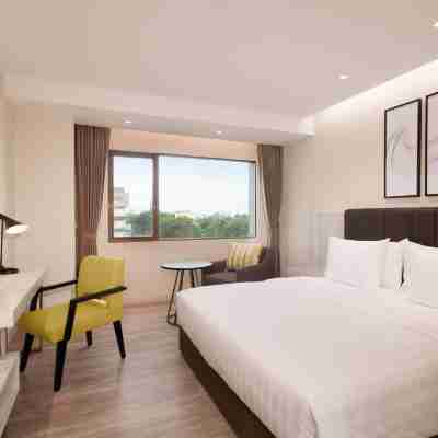 AIHO HOTEL MEDAN Rooms