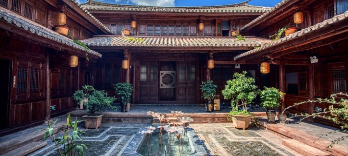 Liangjia  courtyard Hotels in Weishan Yi and Hui Autonomous County