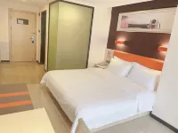 7 Days Premium Hotel (Guiyang North Railway Station) Hotel di Guiyang