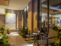 Ginkgo No.8 Homestay