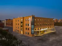 Shanghai Pudong Caolu Subway Atour Hotel Hotels near Sanda University (Jinhai Road)