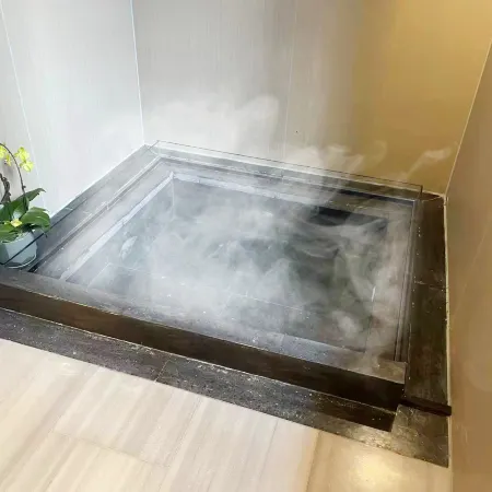 Jiande Man Coral Hot Spring Resort Hotel