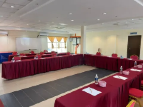 Tiara Desaru Seaview Residence Hotels in Bandar Penawar