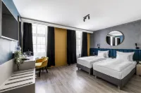 Alta Moda Fashion Hotel Отели рядом с достопримечательностью «Мост Свободы»