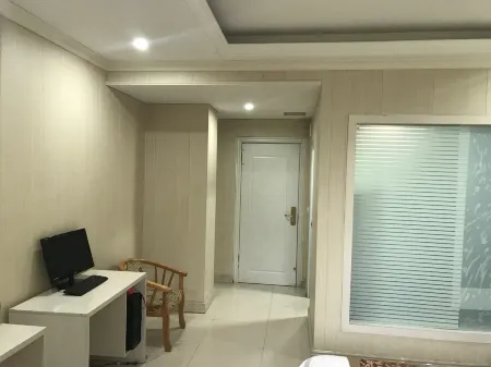 Guangchang Jiejia Hotel (County People's Government) Отели рядом с достопримечательностью «Lianhua Square»