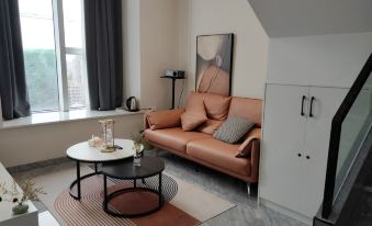 Zigong Shiyi Hotel (Huashang International City)