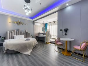 Weimei Smart Apartment (Qingyuan Meilin Plaza)