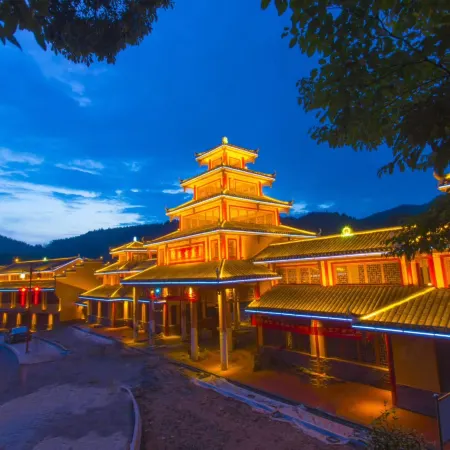 Longhui Yaowang ancient village