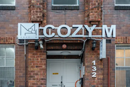 Cozy M Hotel