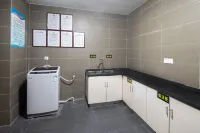 Qingmu Chain Hotel