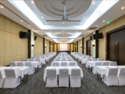 カンタリー ベイ ホテル＆サービス アパートメント ラヨン ラヨーンのホテル