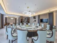 Vienna Hotel （Xinhe Yixing Building Hotel） Hotels in Xinhe