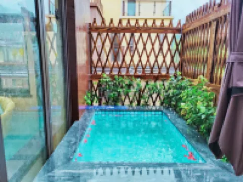 Aoqiao'er Hot Spring Holiday Villa, Chocolate Kingdom, Aoyuan Xinhua Town, Yingde