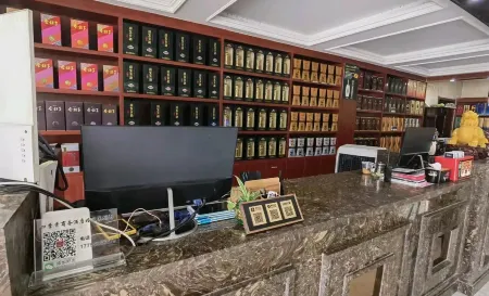 Fengyang Sijixiang Business Hotel