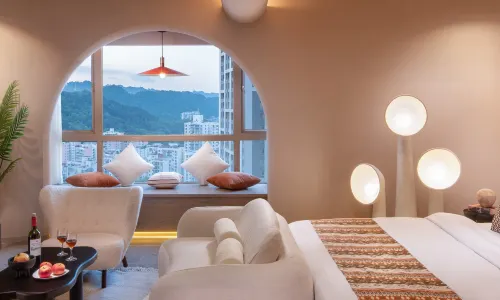 LIFE Jing Art Museum B&B (Huaguoyuan Shopping Center)