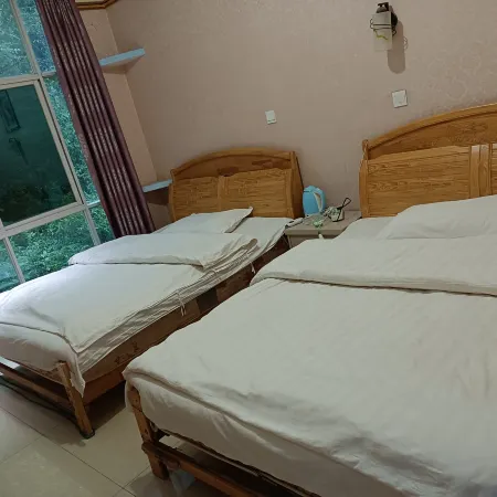 Yulu Dadi Feng Themed Homestay