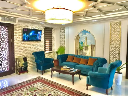 Crystal Hotel Bukhara Отели рядом с достопримечательностью «Медресе Чор Минор»