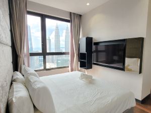 8 Kia Peng Suites Residence