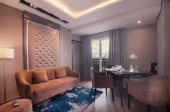 Quest Hotel Darmo - Surabaya by Aston Hotels in Tegalsari