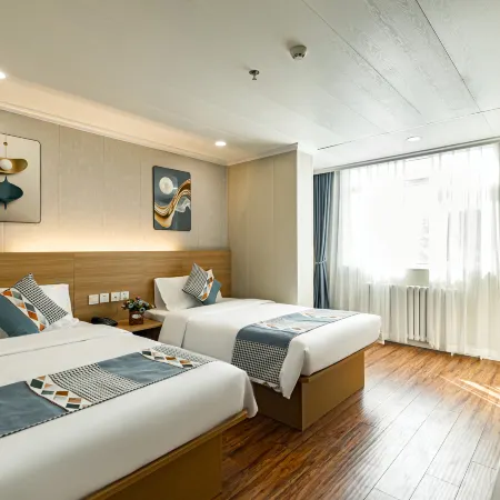 Yantai Shenlan Business Travel Hotel