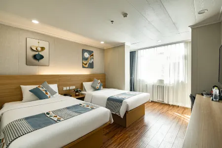 Yantai Shenlan Business Travel Hotel Отели рядом с достопримечательностью «Harbin Railway Technical College Yantai Branch»