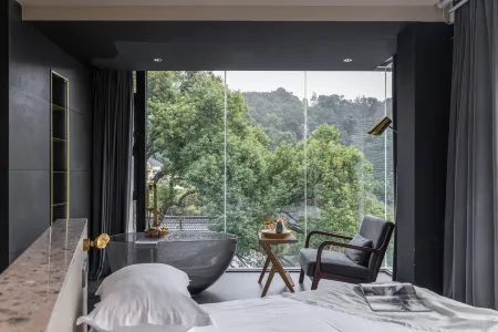 Hangzhou Zhuge Homestay (Xihu Scenic Area)