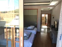 Nianhu Impression Inn - balcony