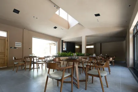 Floral Hotel·Qinling Foping Suji hotel