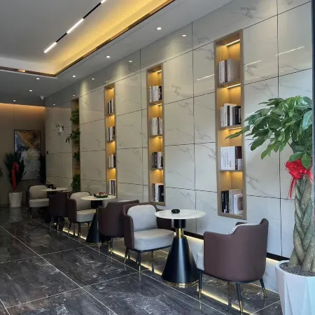 Shangjing Zhongxuan Hotel (Wayaoba Branch)