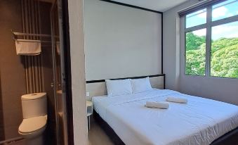C HOTEL