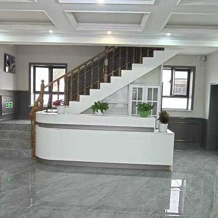 Xiangxieli Courtyard Homestay