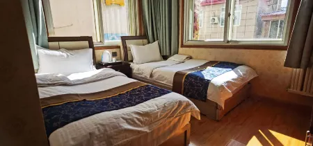 Langmusi Yongzhong Hotel Отели рядом с достопримечательностью «Gandansaichi Temple»