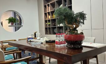 Yishang Apartment Hotel