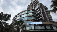 SFEEL Designer Hotel (Chengdu Taikoo Li Binjiang Road) Hotels in Hejiang Pavilion/Jiuyan Bridge Nearby Area
