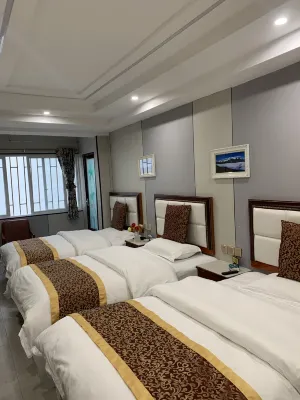 Kangding Yabohotel Các khách sạn gần Kangding Commerce Leisure Square (Jianlu Street)