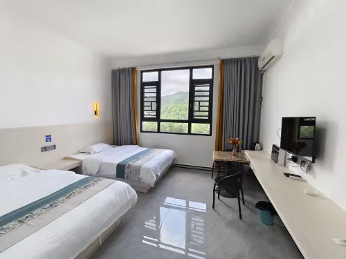 Pingbei North and South Dishan Warm Homestay - Mountain view