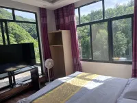 Lichen Mountain Resort