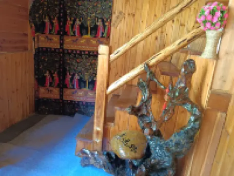 Sanjiang Juyoulou Inn