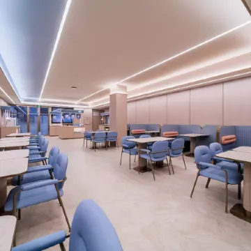 Boris Platinum Hotel Отели рядом с достопримечательностью «Готовная станция для пассажиров в Хичуане»