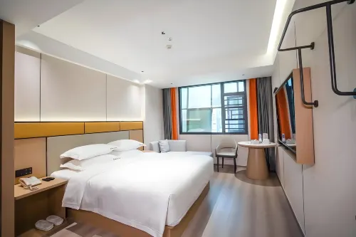 Lehmann Preferred Hotel (Zhengzhou Erqi Square Davidian City Branch)