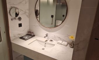 Vienna Hotel (Chaozhou Ancient City People's Square)