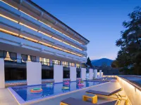 RelaxCan Likuan Hot Spring Hotel 루딩 호텔