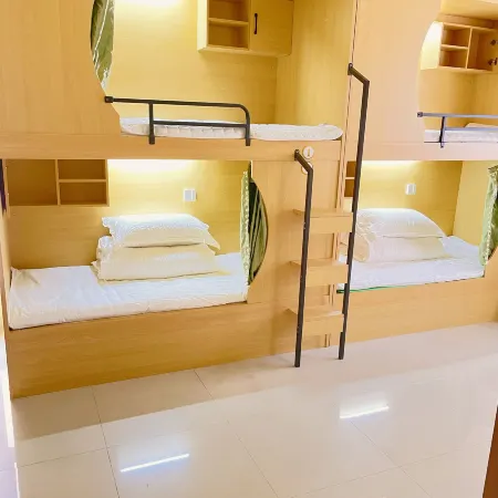 Haikou Xiyu Hostel (Friendship Sunshine City)