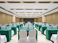 Beautiful Journey Hotel (Bei Guo Xian Tianxia Baobao Plaza Branch) Hotels near Baoding Library