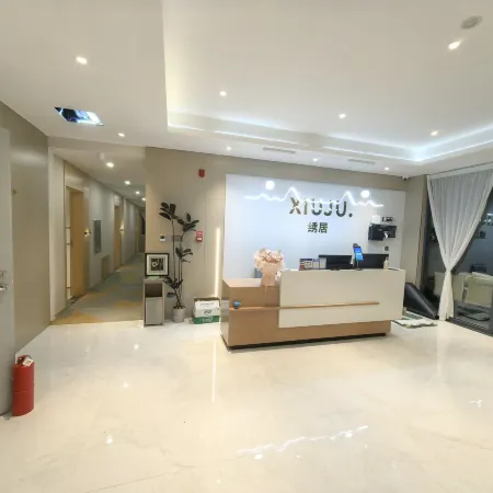 Xiuju Hotel