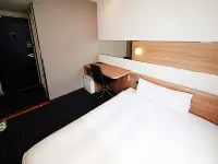 Super Hotel Namba Nipponbashi Hotels near Aiobashi