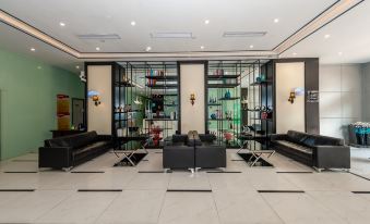 Xana Hotelle (Nanchang High-tech  Wuyue Square Beili Subway Station Branch)